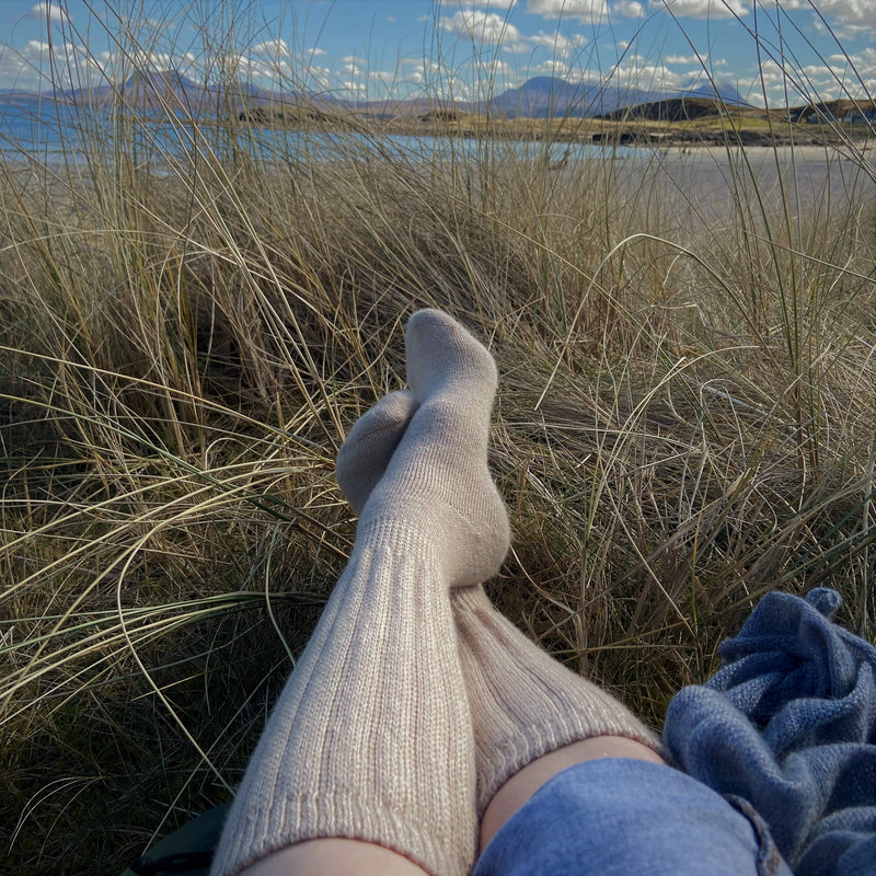 Cosy Alpaca Lounge Socks - heart deco