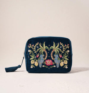 Parrot Velvet Washbag