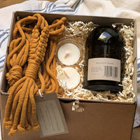 Glass candleholder  and macrame hanger gift box
