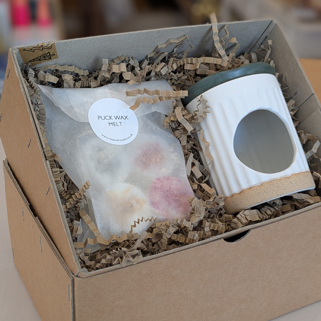 Wax Melt Gift Box with Burner - 5 fragrances